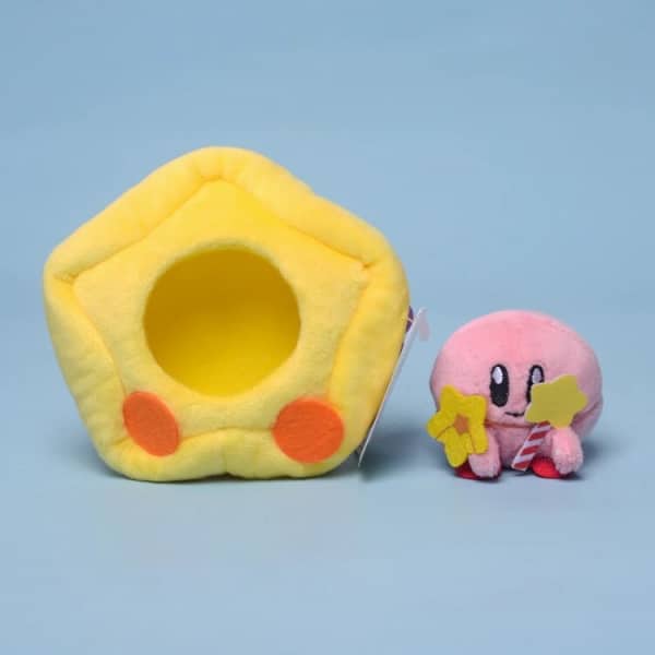 Peluche Kirby en su estrella amarilla Peluche de videojuego Peluche Kirby Material: Algodón